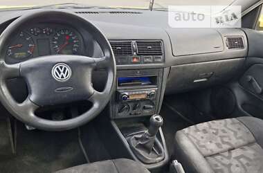 Хетчбек Volkswagen Golf 1999 в Львові