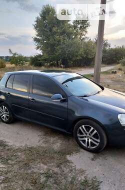 Хетчбек Volkswagen Golf 2006 в Полтаві