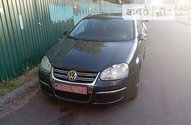 Универсал Volkswagen Golf 2008 в 