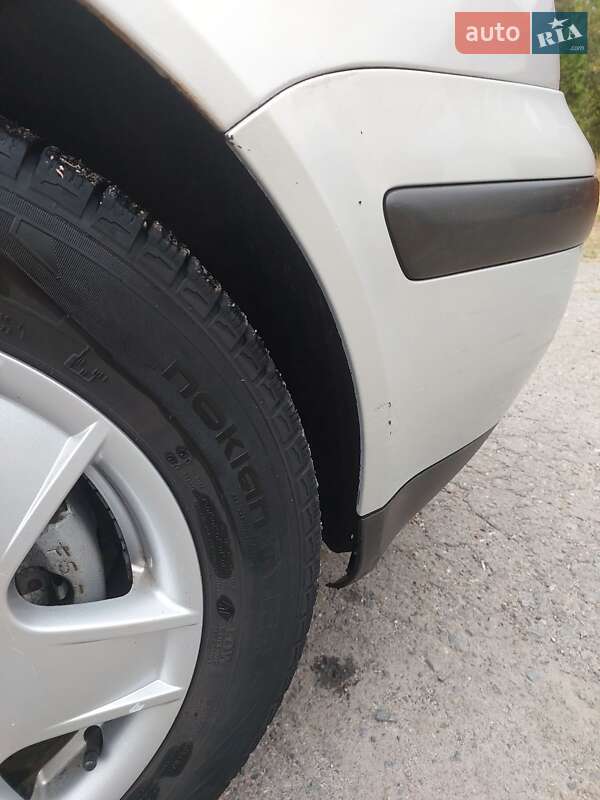 Хэтчбек Volkswagen Golf 2003 в Звенигородке фото 56 Хэтчбек Volkswagen Golf 2003 в Звенигородке