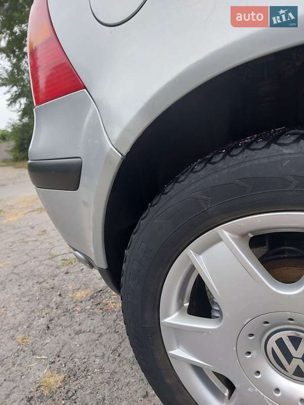 Хэтчбек Volkswagen Golf 2003 в Звенигородке фото 64 Хэтчбек Volkswagen Golf 2003 в Звенигородке