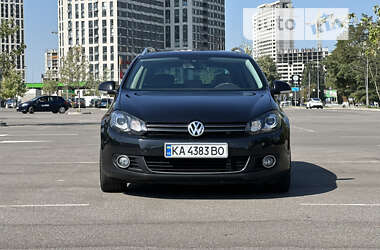 Універсал Volkswagen Golf 2010 в Києві