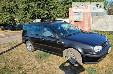 Универсал Volkswagen Golf 2006 в Сумах