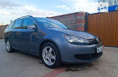 Універсал Volkswagen Golf 2013 в Луцьку