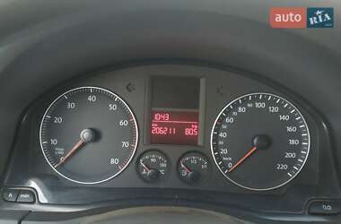 Хэтчбек Volkswagen Golf 2005 в Долине