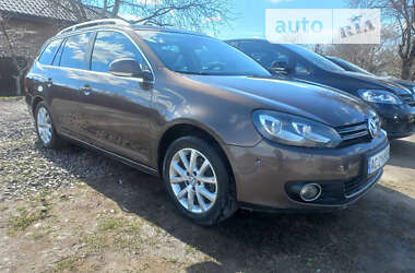 Универсал Volkswagen Golf 2010 в Луцке