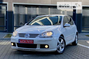 Хетчбек Volkswagen Golf 2008 в Івано-Франківську