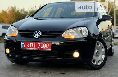 Хэтчбек Volkswagen Golf 2007 в Лубнах