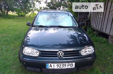 Універсал Volkswagen Golf 2002 в Боярці