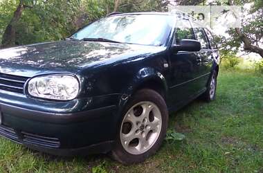 Универсал Volkswagen Golf 2002 в Боярке