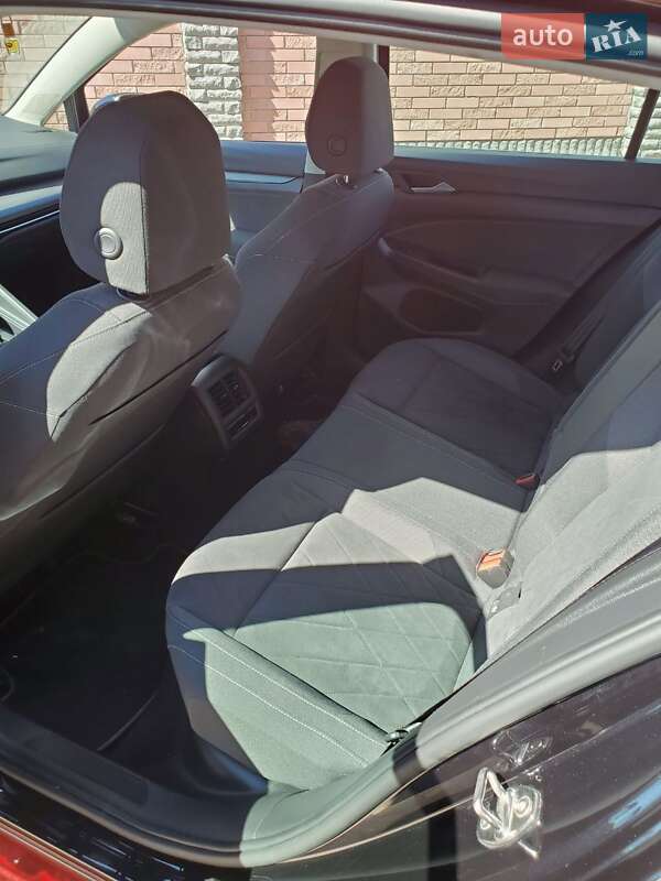 Хетчбек Volkswagen Golf 2022 в Івано-Франківську