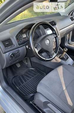 Універсал Volkswagen Golf 2008 в Києві