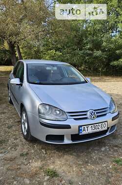 Хетчбек Volkswagen Golf 2003 в Івано-Франківську