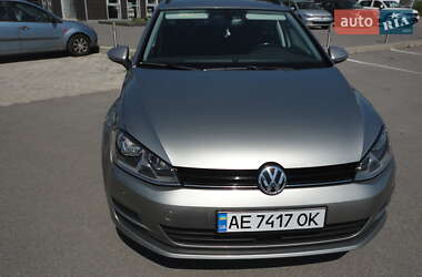 Универсал Volkswagen Golf 2015 в 