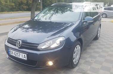 Универсал Volkswagen Golf 2010 в Хмельницком