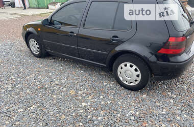 Хетчбек Volkswagen Golf 2000 в Дрогобичі