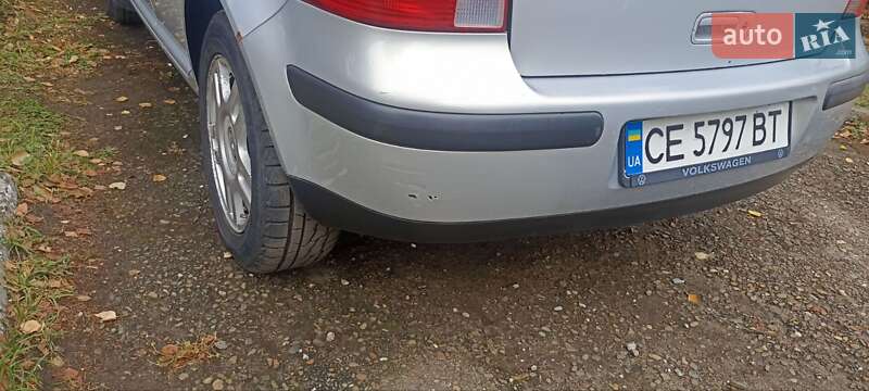 Хэтчбек Volkswagen Golf 1999 в Черновцах