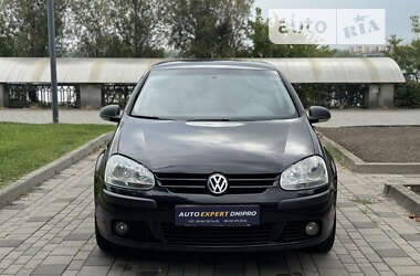 Хэтчбек Volkswagen Golf 2007 в Днепре