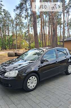 Хетчбек Volkswagen Golf 2008 в Житомирі