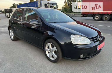 Хэтчбек Volkswagen Golf 2008 в Киеве