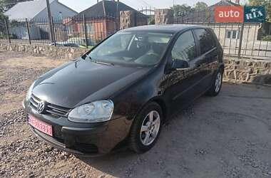 Хэтчбек Volkswagen Golf 2006 в Первомайске