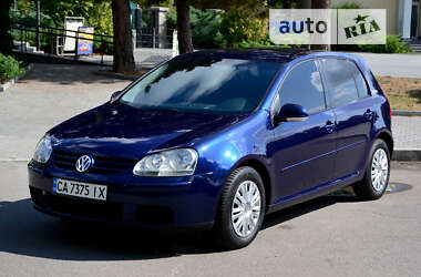 Хэтчбек Volkswagen Golf 2007 в Умани