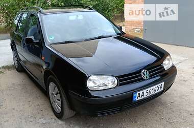 Универсал Volkswagen Golf 1999 в Гайсине