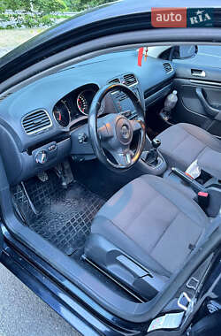 Универсал Volkswagen Golf 2011 в Ужгороде