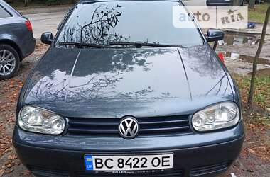 Хетчбек Volkswagen Golf 2003 в Львові