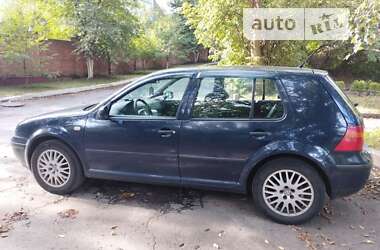 Хетчбек Volkswagen Golf 1999 в Рівному