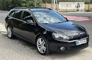 Універсал Volkswagen Golf 2011 в Києві