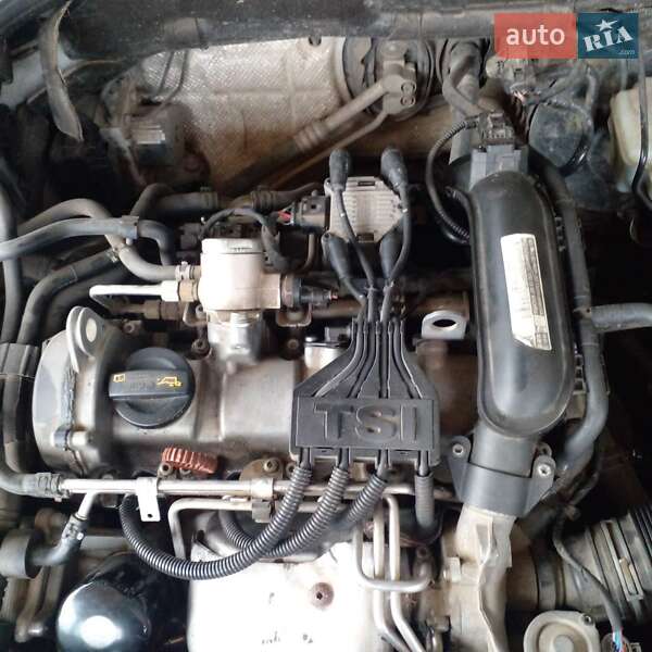 Універсал Volkswagen Golf 2011 в Львові