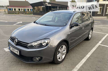 Універсал Volkswagen Golf 2012 в Луцьку