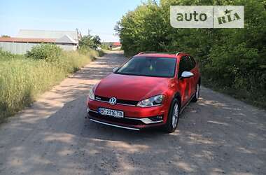 Универсал Volkswagen Golf 2016 в Львове