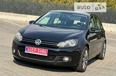 Хетчбек Volkswagen Golf 2010 в Луцьку