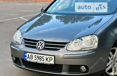 Хэтчбек Volkswagen Golf 2008 в Виннице