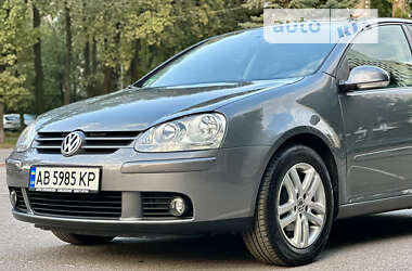 Хэтчбек Volkswagen Golf 2008 в Виннице