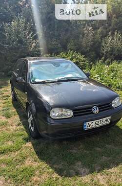 Хэтчбек Volkswagen Golf 1998 в Луцке