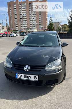 Хэтчбек Volkswagen Golf 2004 в Харькове