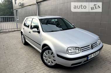 Хетчбек Volkswagen Golf 2000 в Вінниці