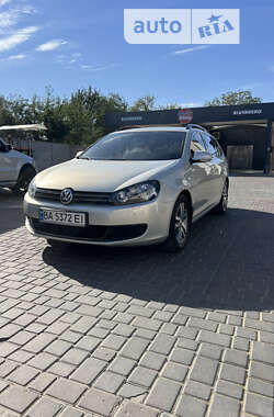 Универсал Volkswagen Golf 2010 в Знаменке