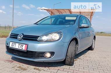 Хетчбек Volkswagen Golf 2010 в Тячеві