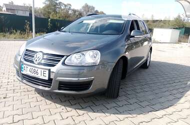 Универсал Volkswagen Golf 2009 в Калуше