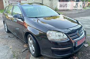 Универсал Volkswagen Golf 2008 в Чернигове