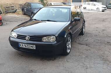 Хетчбек Volkswagen Golf 2000 в Києві