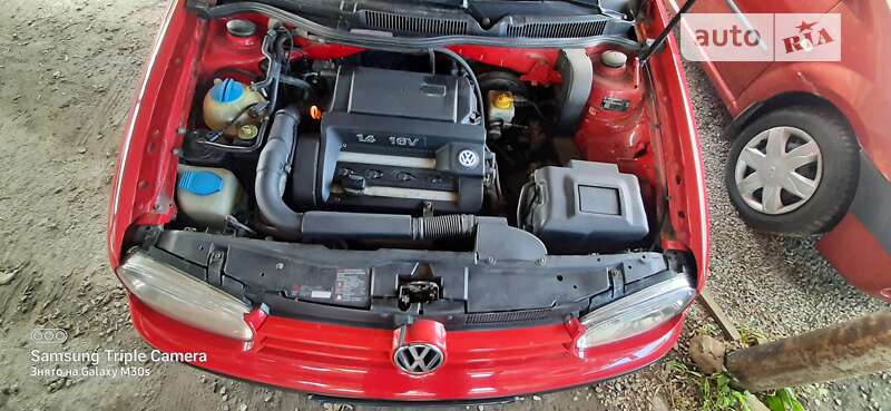 Універсал Volkswagen Golf 2000 в Кам'янець-Подільському