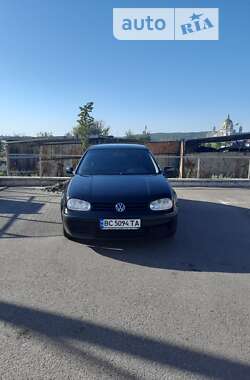 Хэтчбек Volkswagen Golf 2000 в Новом Роздоле