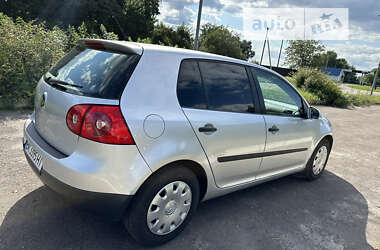 Хетчбек Volkswagen Golf 2006 в Острозі