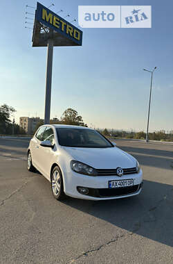 Хэтчбек Volkswagen Golf 2009 в Харькове