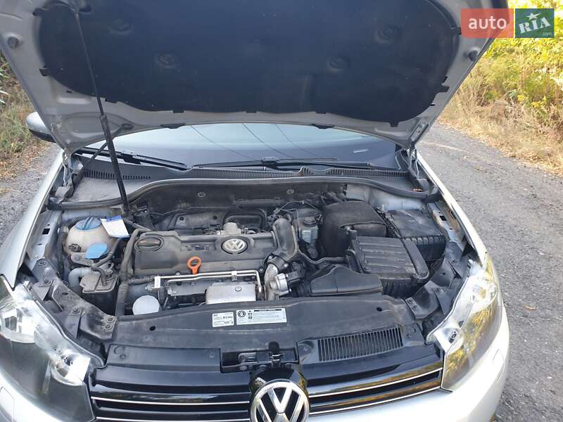 Хетчбек Volkswagen Golf 2012 в Миргороді